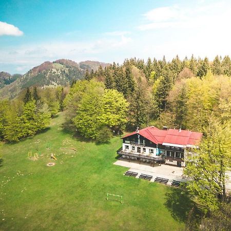 Dol pri HrastnikuPlaninski Dom Na Kalu住宿加早餐旅馆 外观 照片
